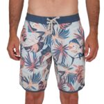 SALTY CREW BREAKER BOARDSHORT SEA FOAM
