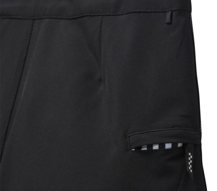 VANS THE DAILY SOLID BOARDSHORT BLACK - Image 6