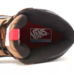 VANS ULTRARANGE EXO HI MTE-1 SHOES DACHSHUND BLACK - Image 6