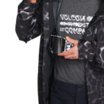 VOLCOM L GORE-TEX SNOW JACKET BLACK GIRAFFE - Image 11