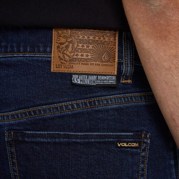 VOLCOM SOLVER MODERN FIT JEAN DIRTY MED BLUE - Image 6