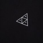HUF ESSENTIALS TRIPLE TRIANGLE T-SHIRT BLACK - Image 4