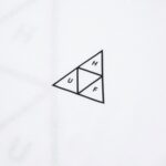 HUF ESSENTIALS TRIPLE TRIANGLE T-SHIRT WHITE - Image 4