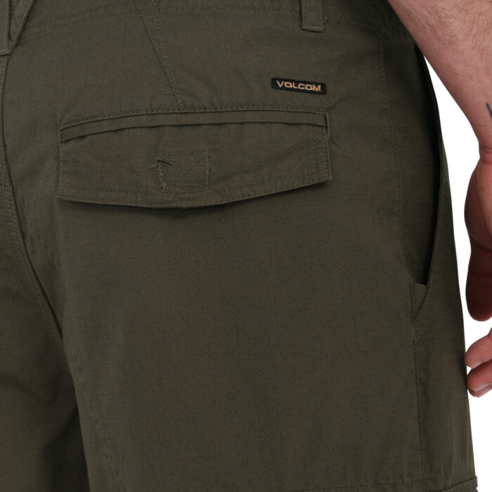 VOLCOM GRANDE BARRACKS 22 CARGO SHORT WINTERMOSS - Image 5