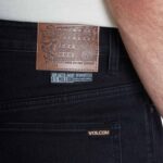 VOLCOM SOLVER DENIM BLACK OUT - Image 4