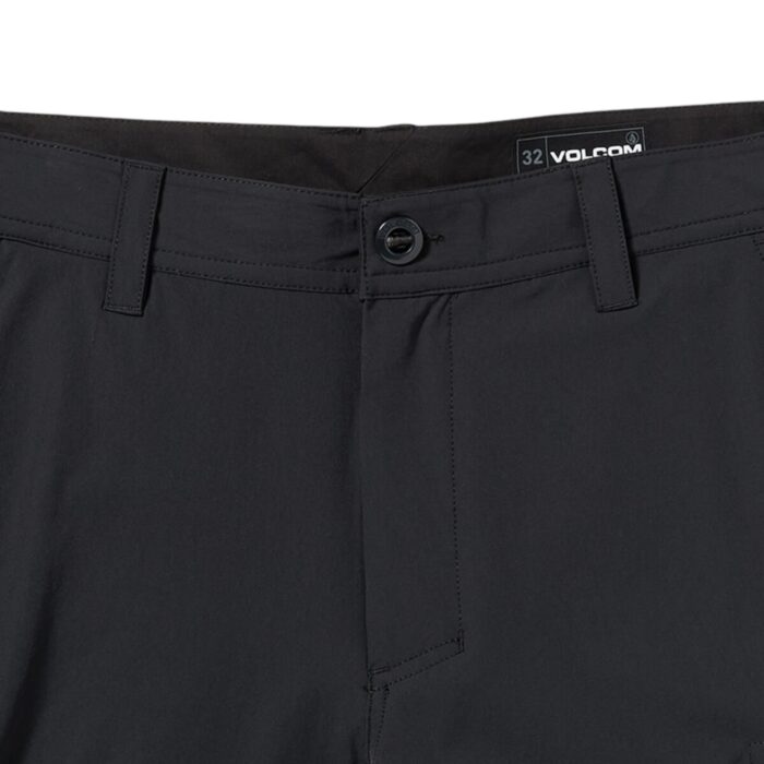 VOLCOM CASHED IN CARGO HYBRID 20 SHORT BLACK - Image 9