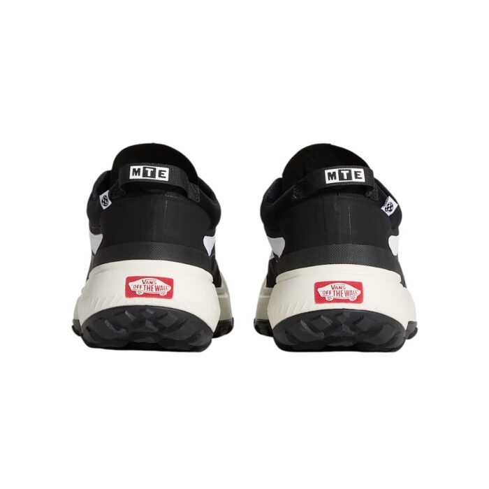VANS MTE CROSSPATH SHOES BLACK WHITE - Image 4