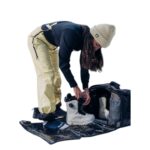 BURTON FLIGHT ATTENDANT 90L DUFFEL BAG TRUE BLACK - Image 4