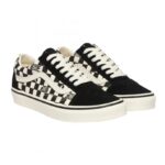 VANS JUNIOR OLD SKOOL SHOES GEO CHECK BLACK - Image 2