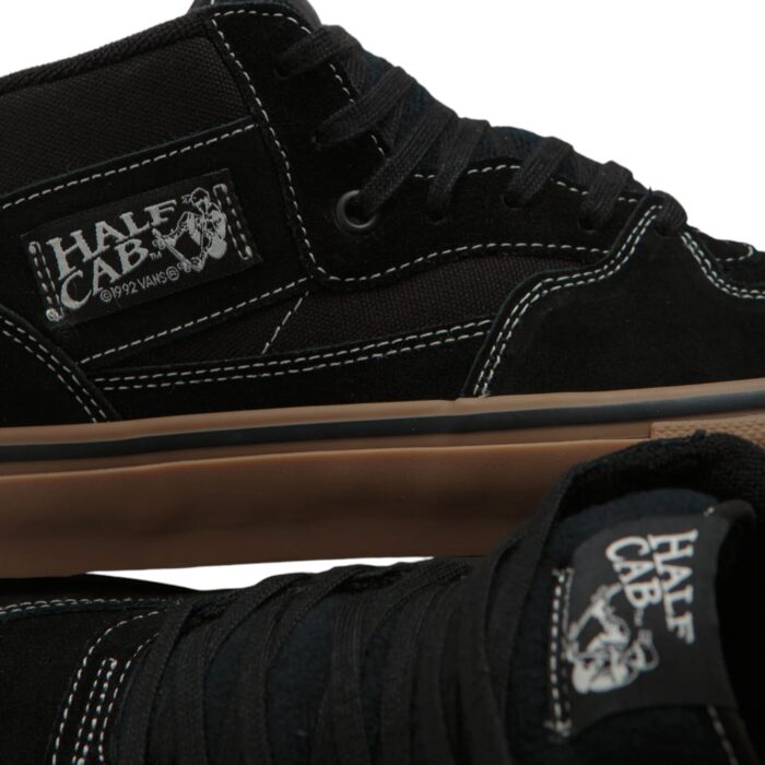 VANS SKATE HALF CAB SHOES BLACK GUM WHITE - Image 3