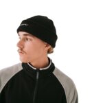 RUSTY BONES REVERSIBLE BEANIE BLACK - Image 4